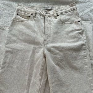 Abercrombie High Rise Straight Leg Jean